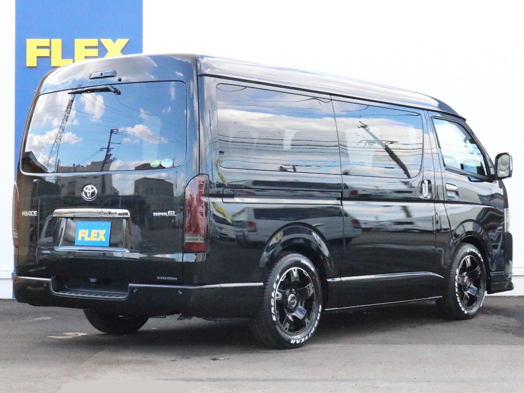 ハイエースの事なら専門店のＦＬＥＸハイエース神戸店へ！　新車中古車販売は勿論の事、経費が使えるリースや、ローンを使った販売など新たなハイエースライフを始めるお手伝いを致します。