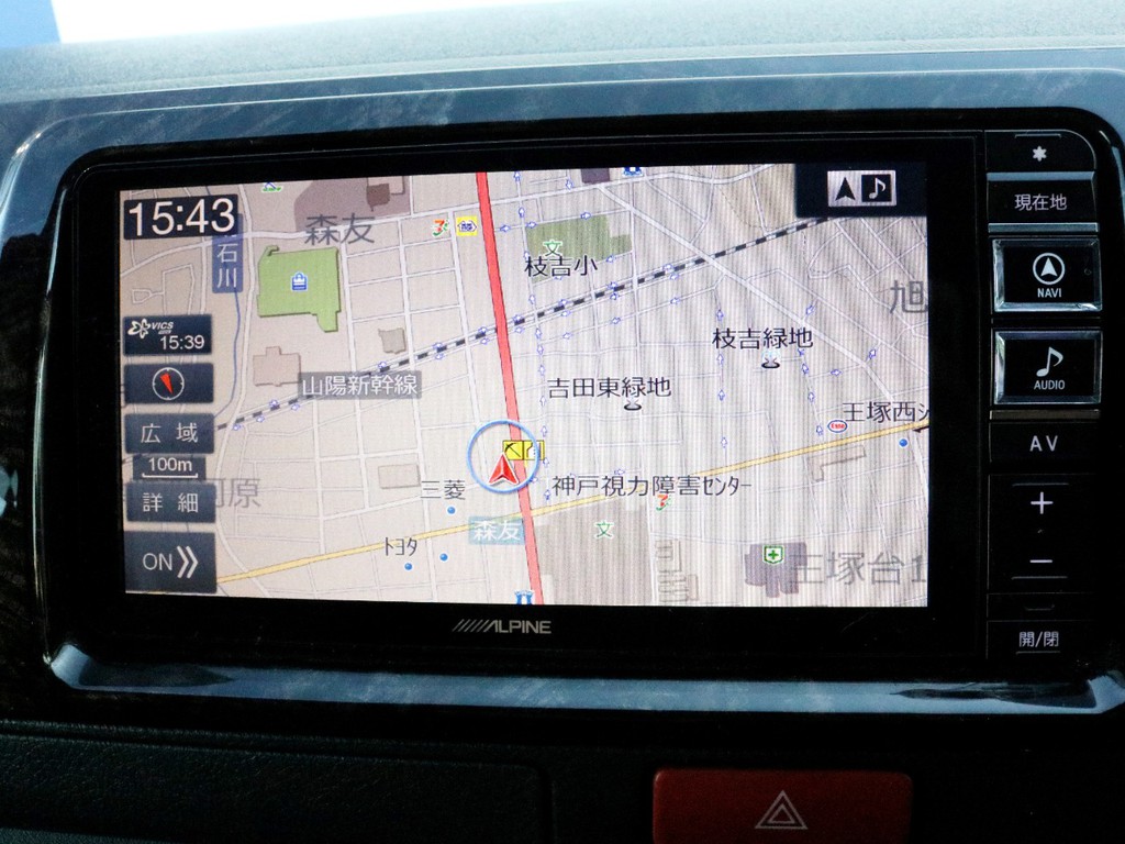アルパイン7型ＳＤフルセグナビを搭載！　ナビとしては勿論、オーディオやＴＶとしてもご活用頂けます。