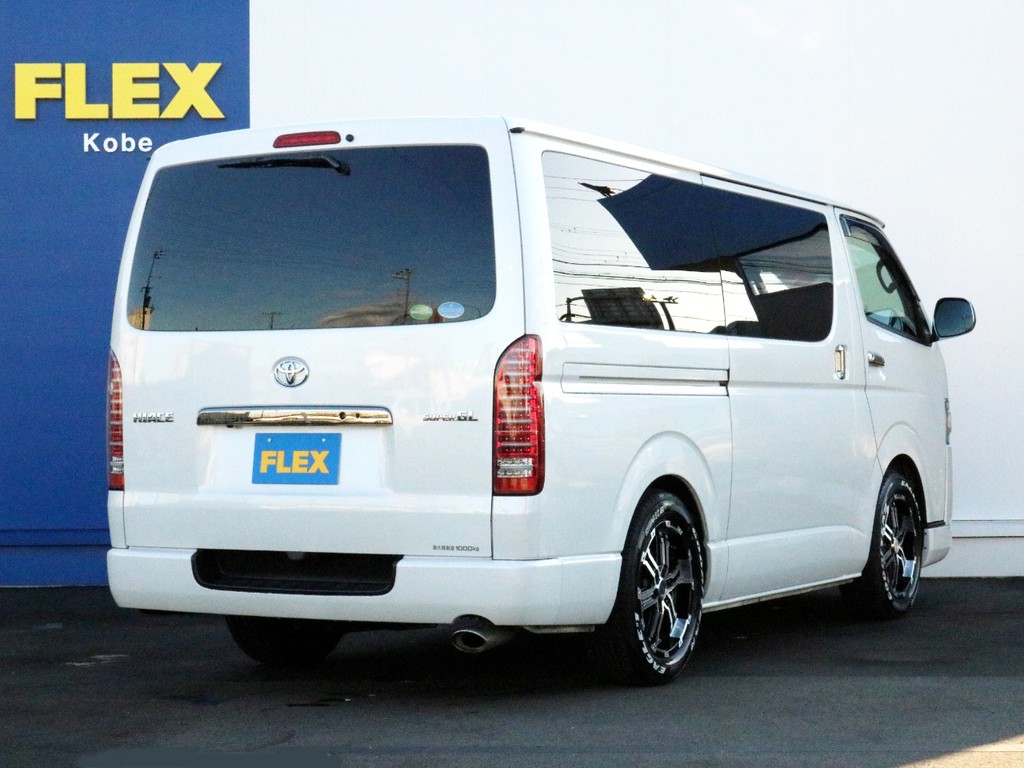 ハイエースの事なら専門店のＦＬＥＸハイエース神戸へ！　新車中古車販売は勿論の事、経費が使えるリースやローンを使った販売など、新たなハイエースライフを始めるお手伝いを致します。