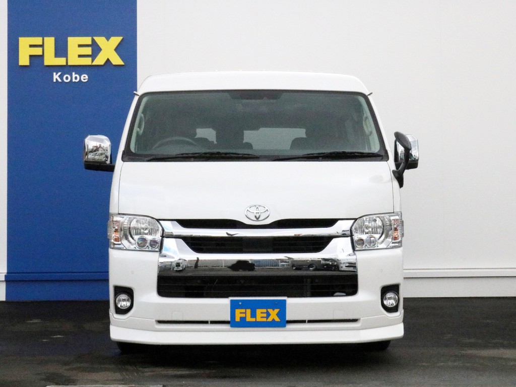 さあ、ＦＬＥＸオリジナルシートアレンジVer1.5を架装した未登録新車 ハイエースワゴンＧＬでお出かけしましょう！　ご来店お問い合わせはお早めに！　ＦＬＥＸハイエース神戸店へ！
