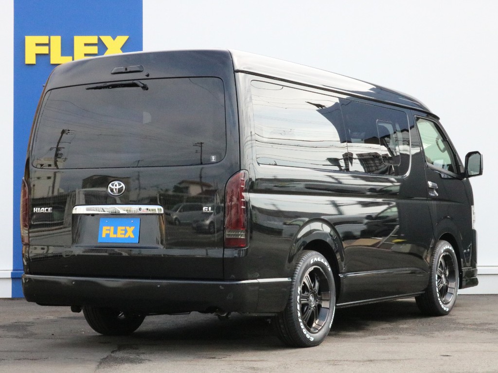 ハイエースの事ならFLEXハイエース神戸店へ！　新車中古車販売は勿論、経費が使えるリースやローンを使った販売など新たなハイエースライフを始めるお手伝いを致します。