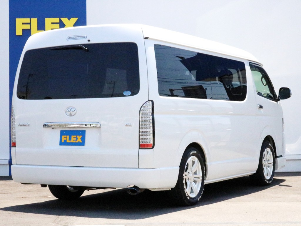 ハイエースの事なら専門店のＦＬＥＸハイエース神戸店へ！　新車中古車販売は勿論、経費が使えるリースやローンを使った販売など新たなハイエースライフを始めるお手伝いを致します！