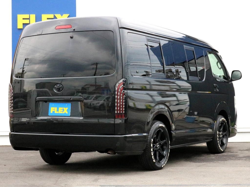 ハイエースの事なら専門店のＦＬＥＸハイエース神戸へ！　新車中古車販売は勿論、経費が使えるリースやローンを使った販売など新たなハイエースライフを始めるお手伝いを致します！