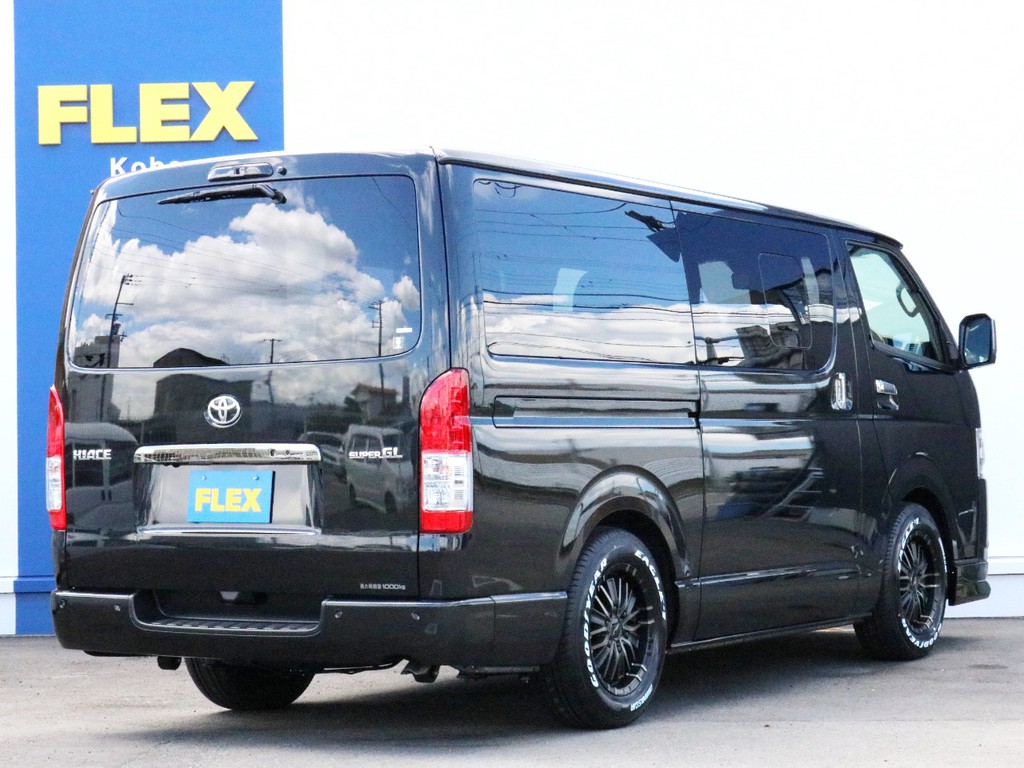 ハイエースの事なら専門店のＦＬＥＸハイエース神戸へ！　新車中古車販売は勿論、経費が使えるリースやローンを使った販売など新たなハイエースライフを始めるお手伝いを致します！
