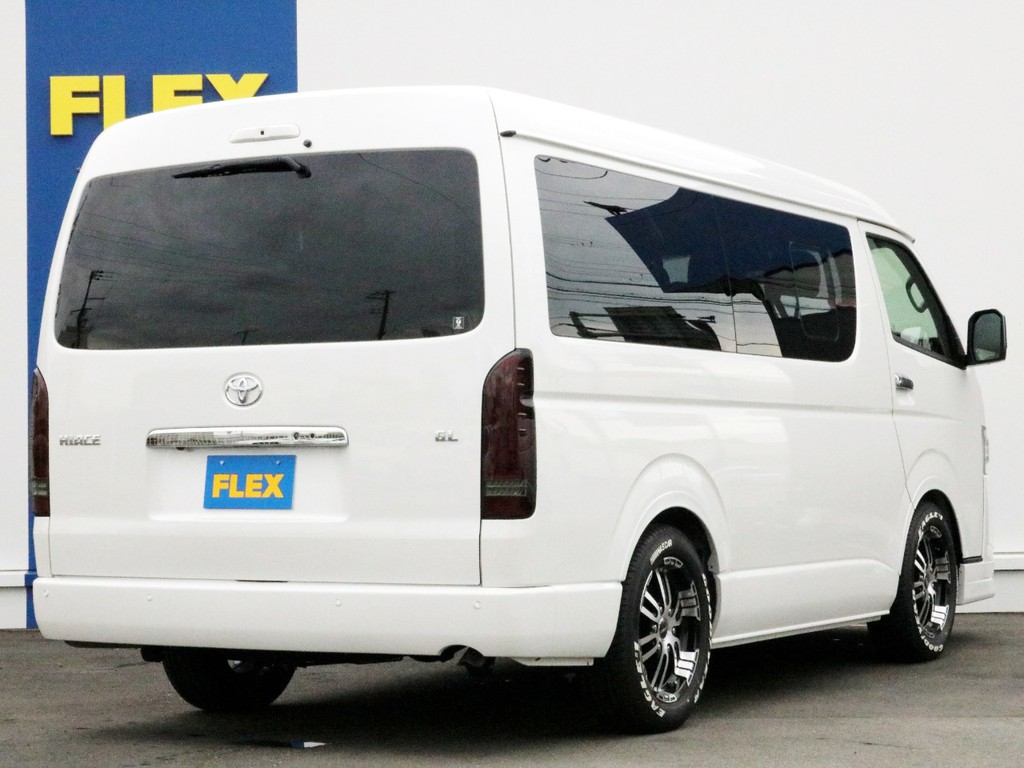 ハイエースの事なら専門店のＦＬＥＸハイエース神戸店へ！　新車中古車販売は勿論、経費が使えるリースやローンを使った販売など新たなハイエースライフを始めるお手伝いを致します！