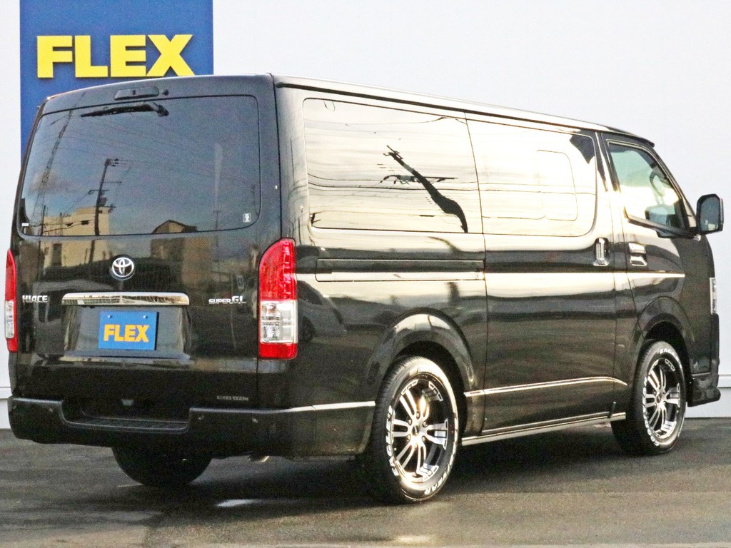 ハイエースの事なら専門店のＦＬＥＸハイエース神戸店へ！　新車中古車販売は勿論、全国のＦＬＥＸが保有するハイエースの中から貴方にぴったりの一台をお探し致します！