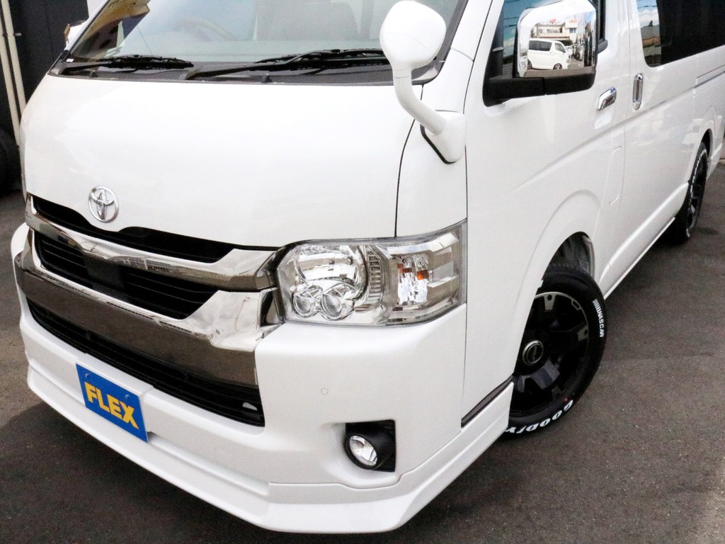トヨタ ハイエース6型200系 バン ワイド 新車外しフロントバンパー