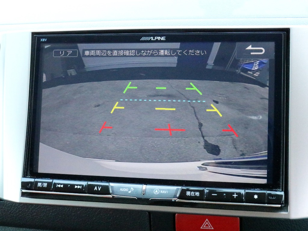 バックカメラも完備！　バックカメラの映像はナビモニターに出力されます。