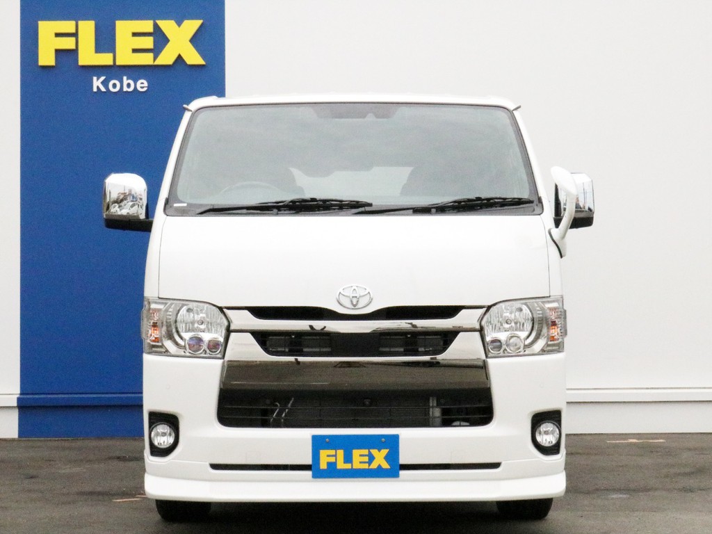 さあ、ハイエースV標準ボディ　FLEXカスタム車両でお出かけしましょう！　仕事にもレジャーにも使える一台！　現車がある今がチャンス！　ご来店お問合せはお早めに！　専門店のFLEX神戸店まで！