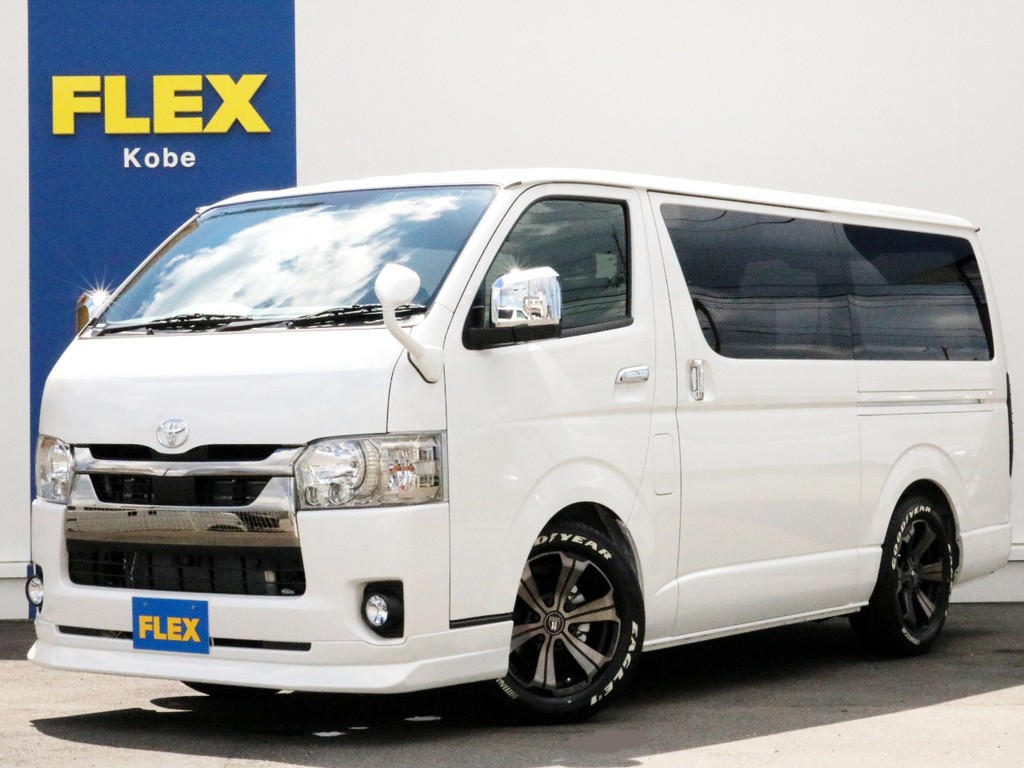 ☆未登録新車ハイエースV　ライトカスタムパッケージ☆　両側パワースライドドア付きダークプライムⅡ特別仕様車に人気アイテム多数装着！　お求めやすい価格で新車ハイエースバンをご提供！