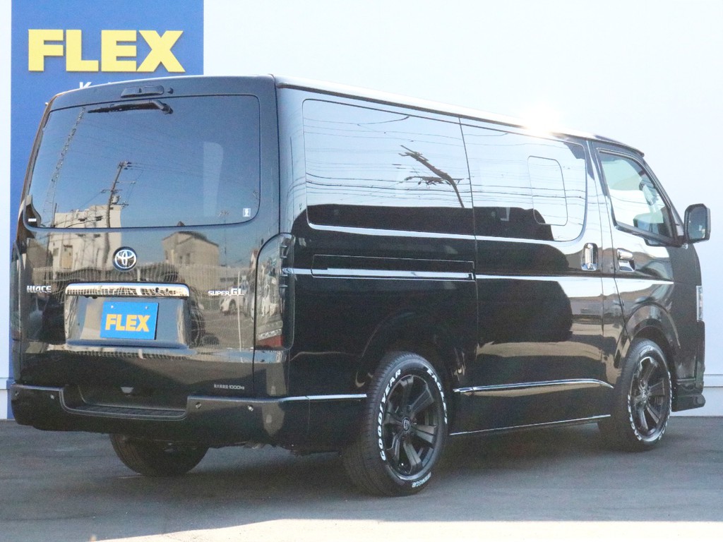 ハイエースの事なら専門店のＦＬＥＸハイエース神戸店へ！　新車中古車販売は勿論、全国のＦＬＥＸが保有するハイエースの中から貴方にぴったりの一台をお探し致します！