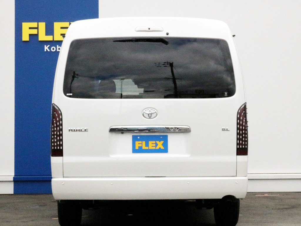 FLEX煌レッドLEDテールランプを装着済み！　視認性、デザイン性共に優れた一品です。
