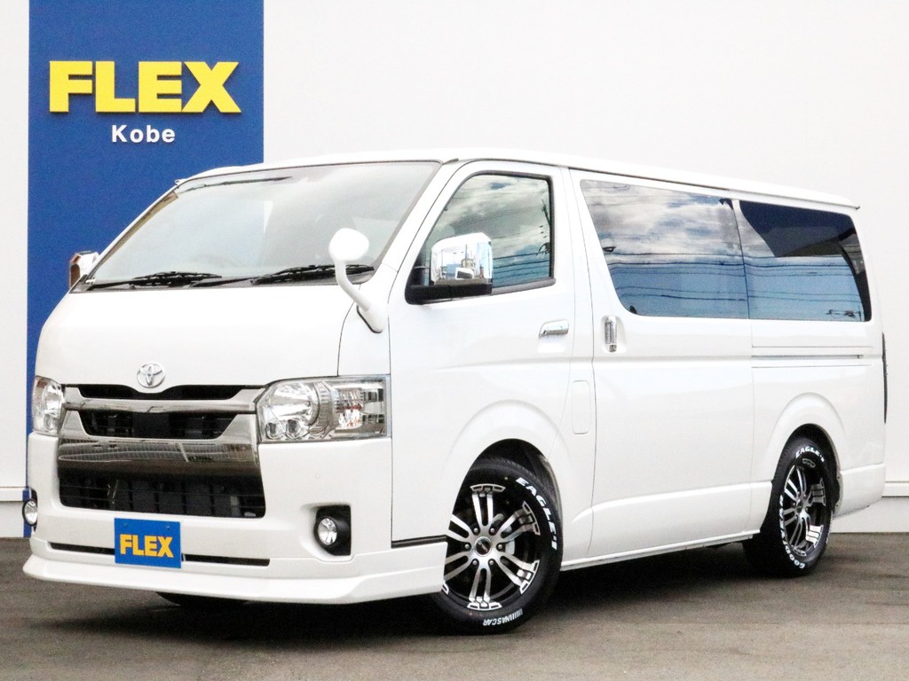 ☆未登録新車☆　ハイエースV　人気のディーゼル２WDをFLEXアイテムを中心にカスタムパッケージ！　フロントリップ、テールランプ、タイヤ＆ホイール、ナビ＆ETC等基本的な装備を完備！