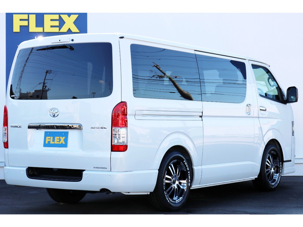 ハイエースの事なら専門店のＦＬＥＸハイエース神戸店へ！　新車中古車販売は勿論、全国のＦＬＥＸが保有するハイエースの中から貴方にぴったりの一台をお探し致します！
