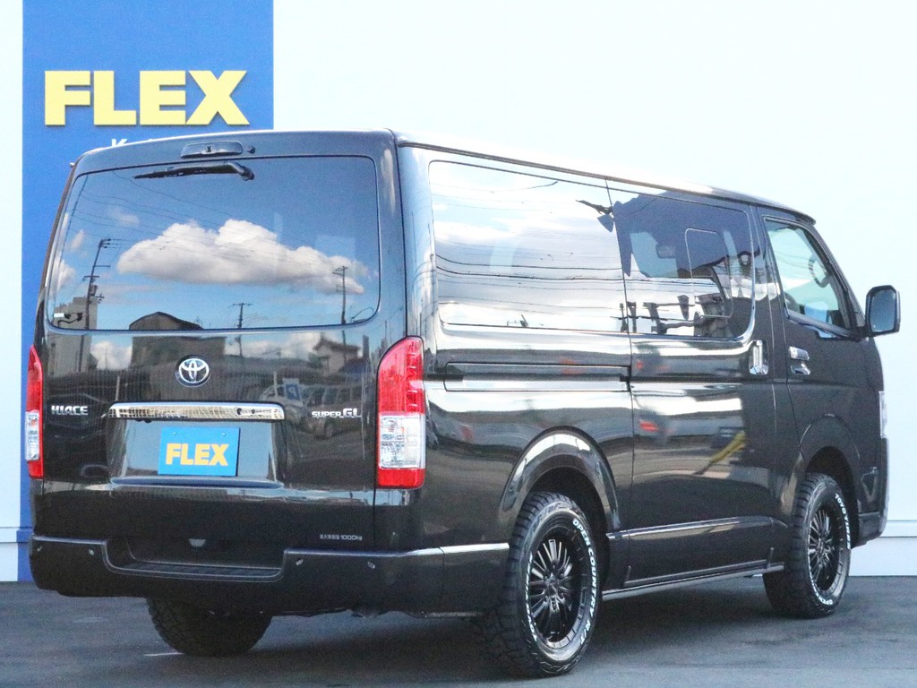 ハイエースの事なら専門店のＦＬＥＸハイエース神戸店へ！　新車中古車販売は勿論、経費が使えるリースやローンを使った販売など新たなハイエースライフを始めるお手伝いを致します！