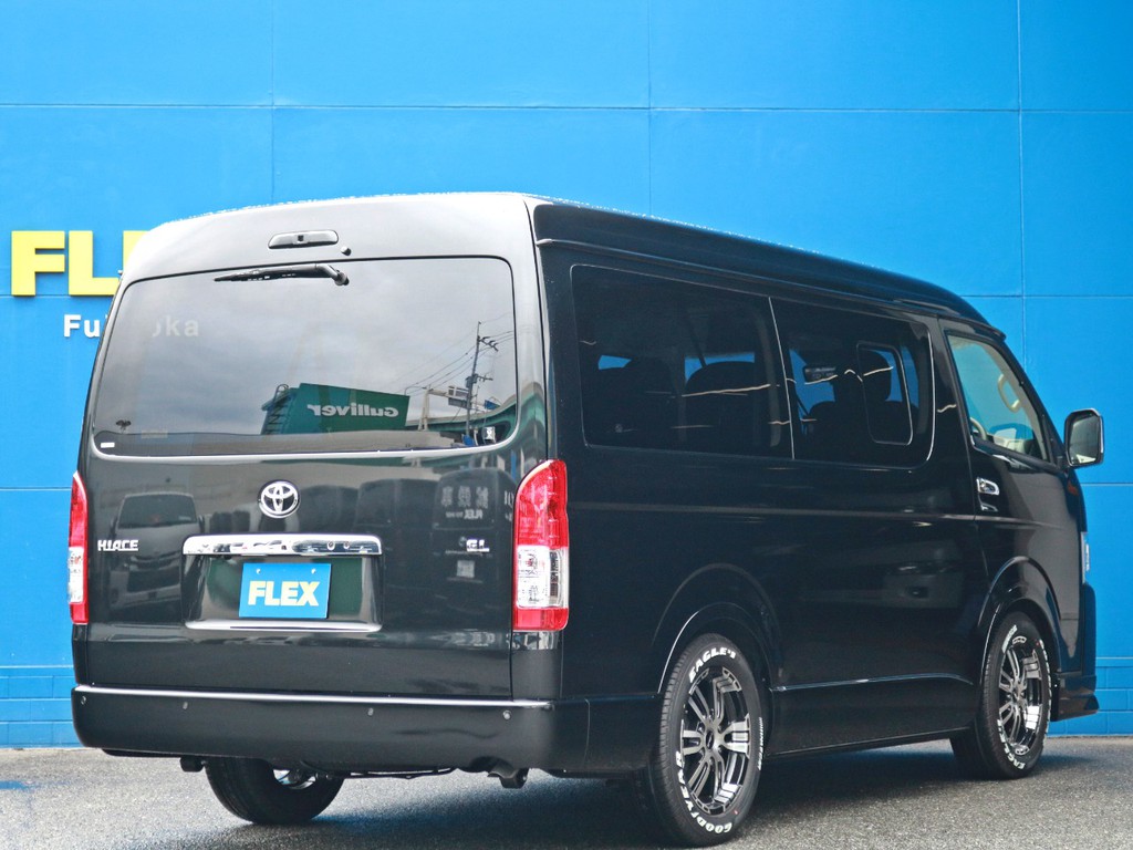ハイエースの事なら専門店のFLEXハイエース福岡店へ！　新車中古車販売は勿論、経費が使えるリースやローンを使った販売など新たなハイエースライフを始めるお手伝いを致します！