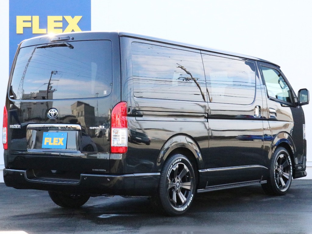 ハイエースの事なら専門店のＦＬＥＸハイエース神戸店へ！　新車中古車販売は勿論、全国のＦＬＥＸが保有するハイエースの中から貴方にぴったりの一台をお探し致します！