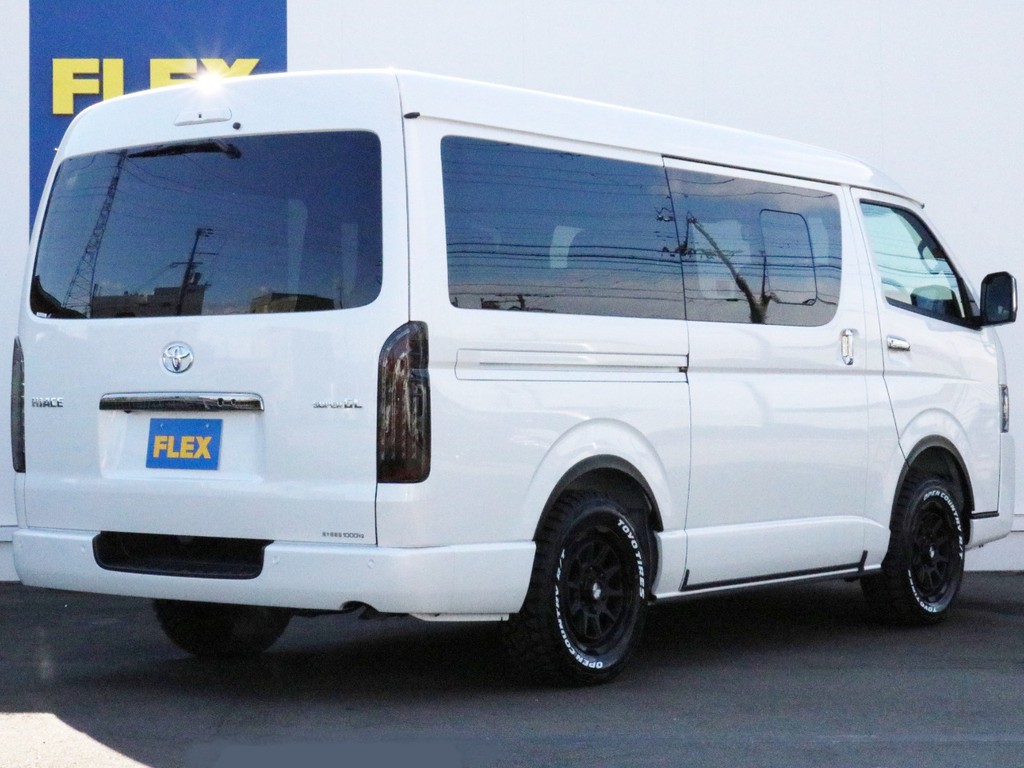 ハイエースの事なら専門店のＦＬＥＸハイエース神戸店へ！　新車中古車販売は勿論、経費が使えるリースやローンを使った販売など新たなハイエースライフを始めるお手伝いを致します！