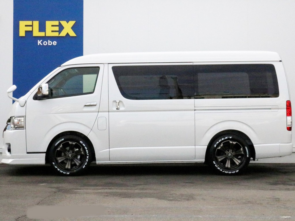 1.5インチローダウン施工済み！　車高が低くなることによって日々の乗り降りが少し楽になり、高さ制限のある場所への乗り入れも楽になります。車高公認取得するので継続車検の際にも安心です♪