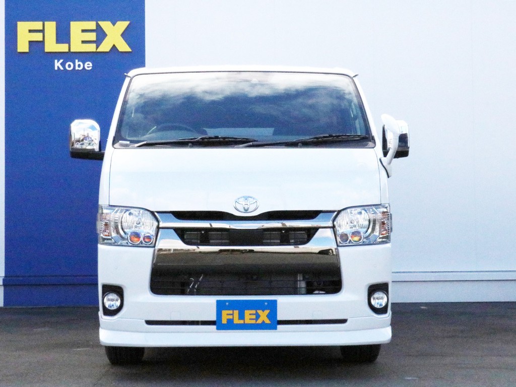 さあ、FLEXの新提案【dogVAN】でワンちゃんと一緒にお出かけしましょう！　製作に時間がかかる車両の為、現車がある今がチャンス！　ご来店お問い合わせはFLEX神戸店まで！　お早めに！