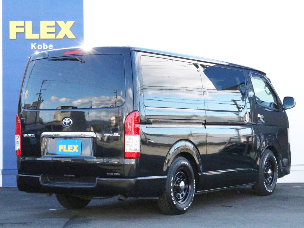 ハイエースの事なら専門店のＦＬＥＸハイエース神戸店へ！　新車中古車販売は勿論、経費が使えるリースやローンを使った販売など新たなハイエースライフを始めるお手伝いを致します！