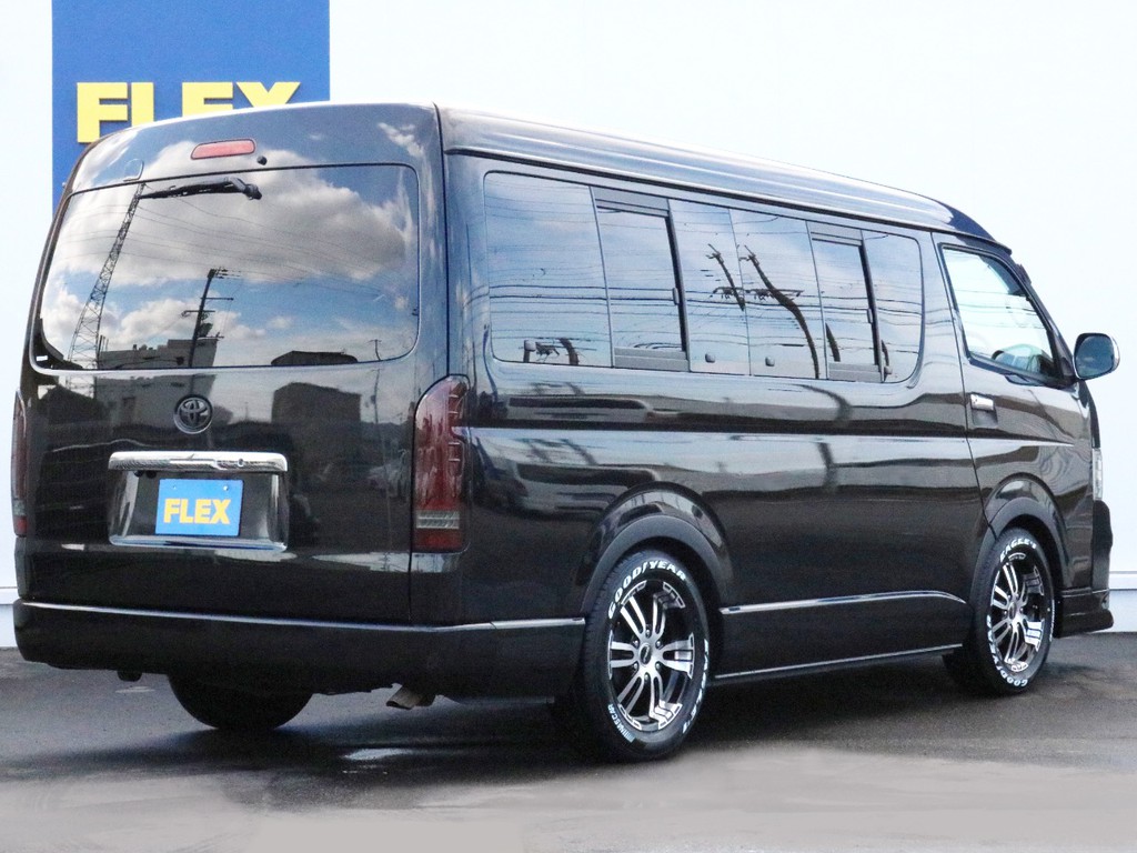 ハイエースの事なら専門店のＦＬＥＸハイエース神戸店へ！　新車中古車販売は勿論、全国のＦＬＥＸが保有するハイエースの中から貴方にぴったりの一台をお探し致します！