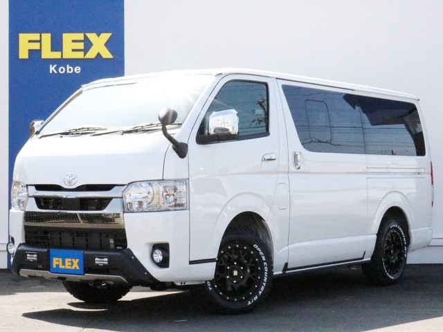 ☆未登録新車☆　ハイエースVディーゼルターボ4WDダークプライムⅡ特別仕様車　床張りフローリング施工済み車両にFLEXカスタムパーツを装着した【フローリングパッケージ】が神戸店に完成！