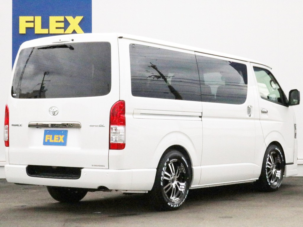 ハイエースの事なら専門店のＦＬＥＸハイエース神戸店へ！　新車中古車販売は勿論、経費が使えるリースやローンなど新たなハイエースライフを始めるお手伝いを致します！