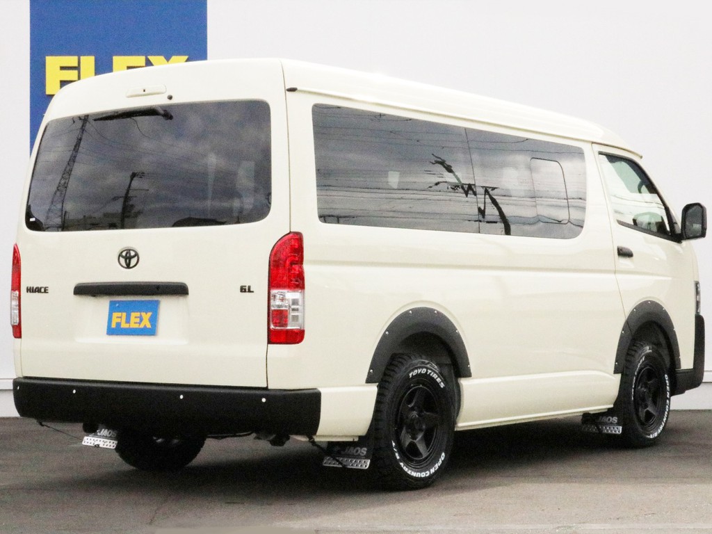 ハイエースの事なら専門店のFLEXハイエース神戸店へ！　新車中古車販売は勿論、経費が使えるリースやローンを使った販売など新たなハイエースライフを始めるお手伝いを致します！
