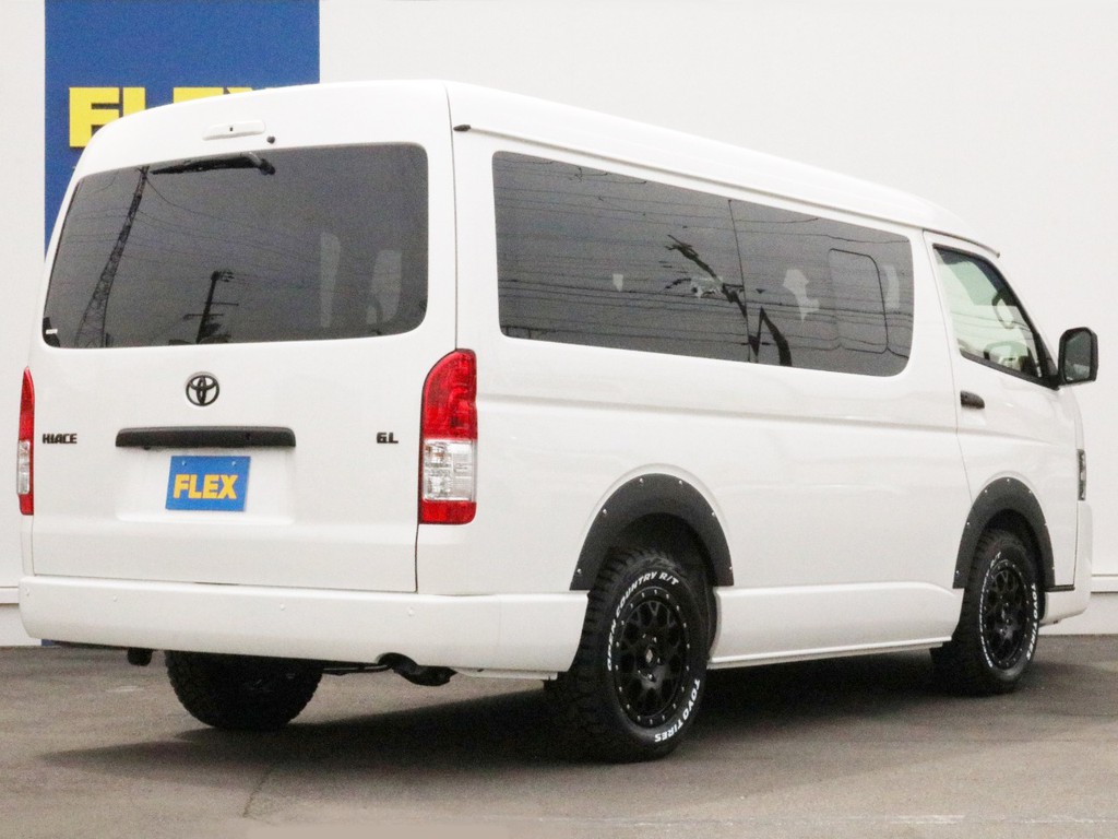 ハイエースの事なら専門店のFLEXハイエース神戸店へ！　新車中古車販売は勿論、経費が使えるリースやローンを使った販売など新たなハイエースライフを始めるお手伝いを致します！