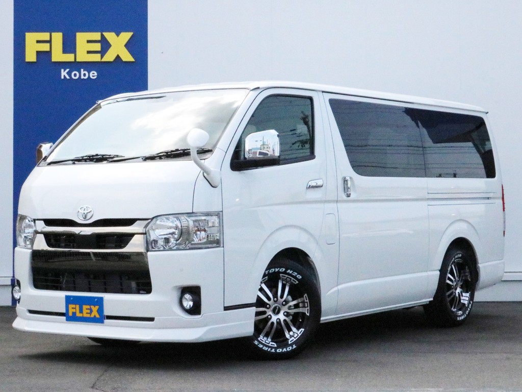☆未登録新車☆　ハイエースVディーゼルターボ2WDダークプライムⅡ特別仕様車にFLEXカスタムパーツを装着した【ライトカスタムパッケージ】が完成！