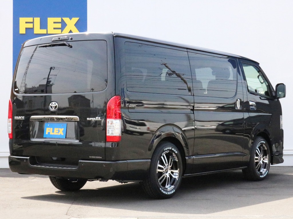 ハイエースの事なら専門店のFLEXハイエース神戸店へ！　新車中古車販売は勿論、経費が使えるリースやローンなど新たなハイエースライフを始めるお手伝いを致します！