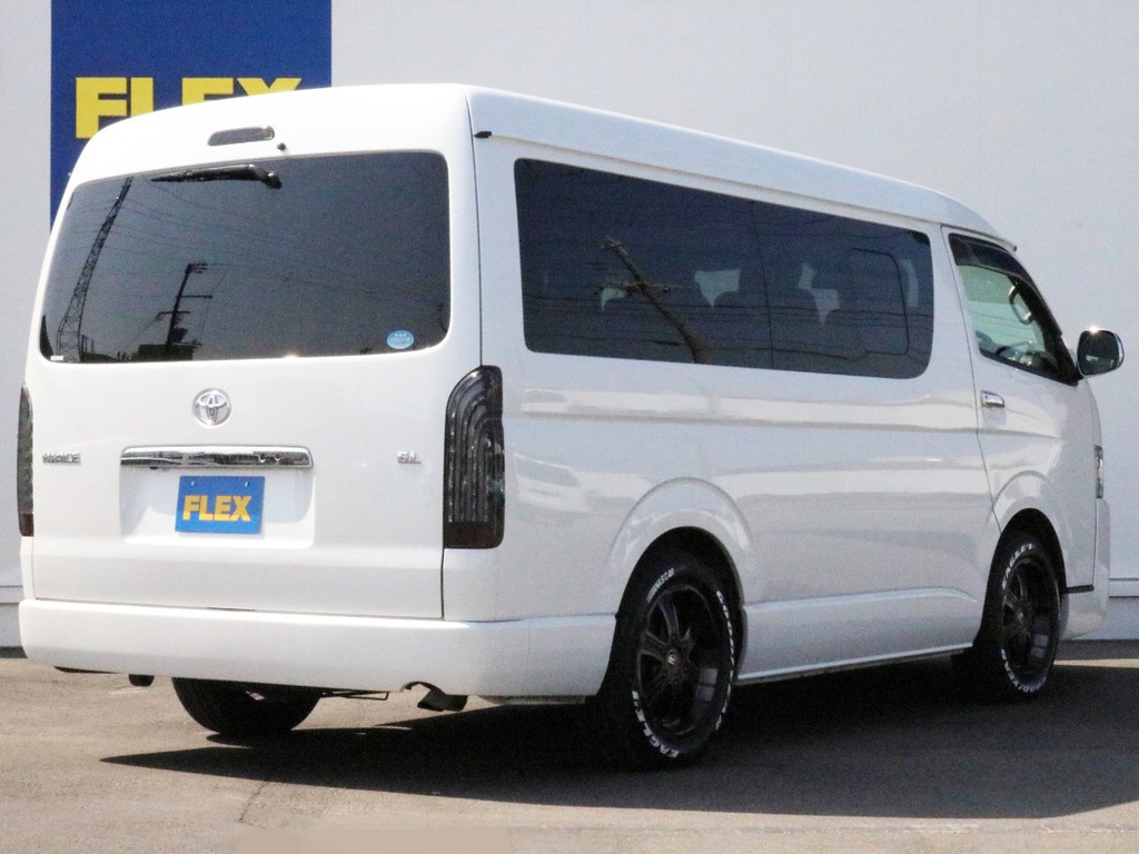 ハイエースの事なら専門店のFLEXハイエース神戸店へ！　新車中古車販売は勿論、経費が使えるリースやローンを使った販売など新たなハイエースライフを始めるお手伝いを致します！