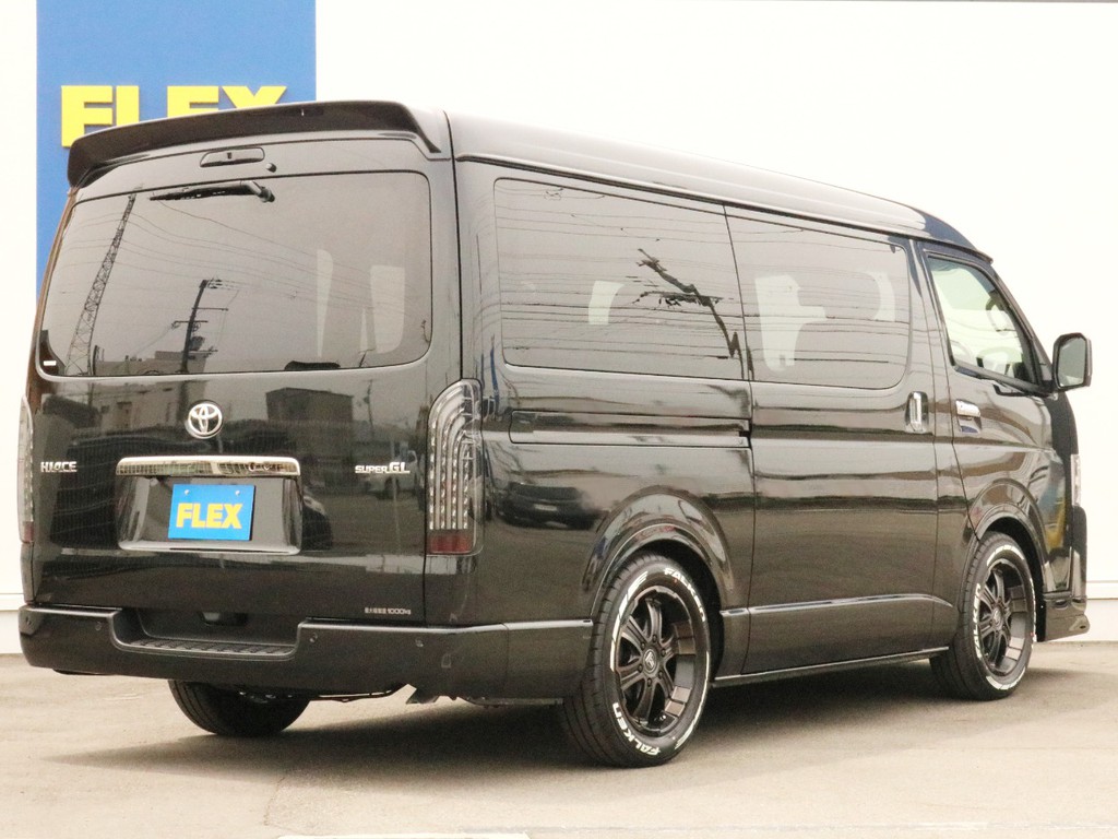ハイエースの事なら専門店のFLEXハイエース神戸店へ！　新車中古車販売は勿論、経費が使えるリースやローンを使った販売など新たなハイエースライフを始めるお手伝いを致します！