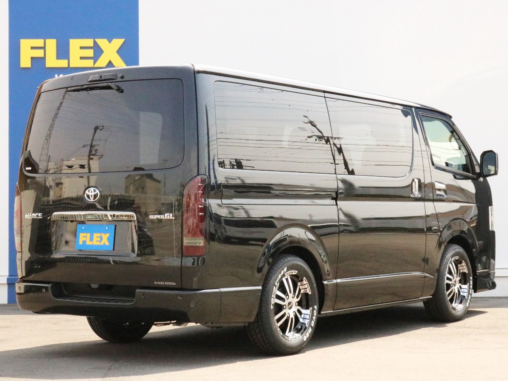 ハイエースの事なら専門店のFLEXハイエース神戸店へ！　新車中古車販売は勿論、経費が使えるリースやローンを使った販売など新たなハイエースライフを始めるお手伝いを致します！