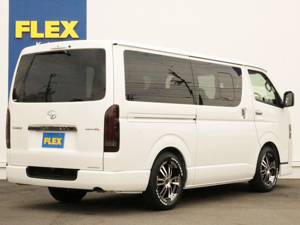 ハイエースの事なら専門店のFLEXハイエース神戸店へ！　新車中古車販売は勿論、経費が使えるリースやローンを使った販売など新たなハイエースライフを始めるお手伝いを致します！