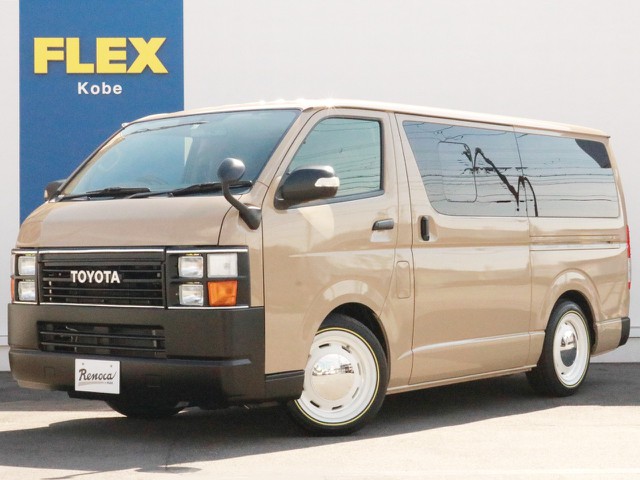 ☆平成29年式☆　ハイエースVをリノカコーストライン角目にフェイスチェンジ！　ベージュにオールペイントし、個性あふれる一台に仕上がりました！