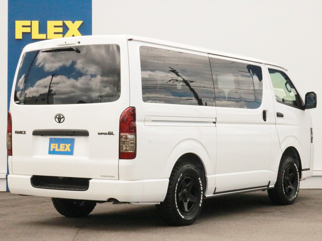 ハイエースの事なら専門店のFLEXハイエース神戸店へ！　新車中古車販売は勿論、経費が使えるリースやローンを使った販売など新たなハイエースライフを始めるお手伝いを致します！