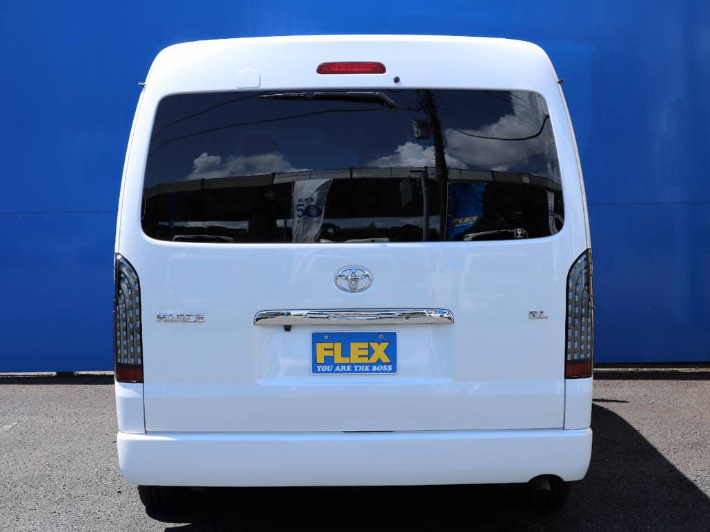 ボディーのほとんどを室内に割り当てられているため、広大な車内空間が生まれます！
