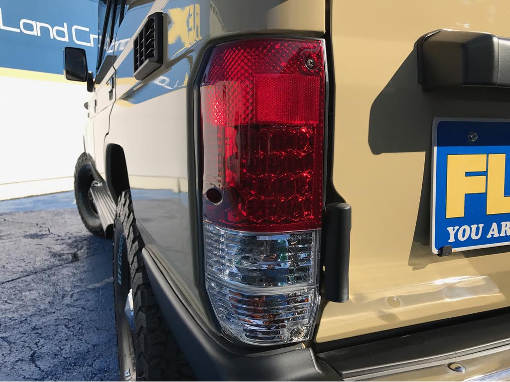 新品ＬＥＤテール☆