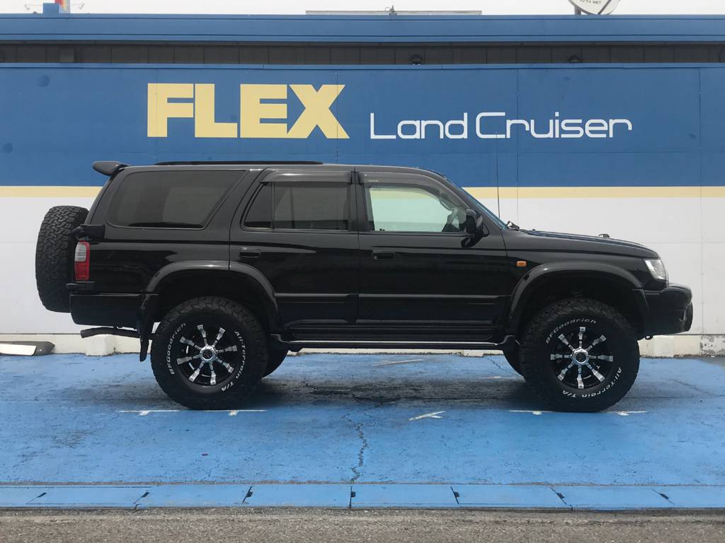 右側面もキレイに保たれております☆