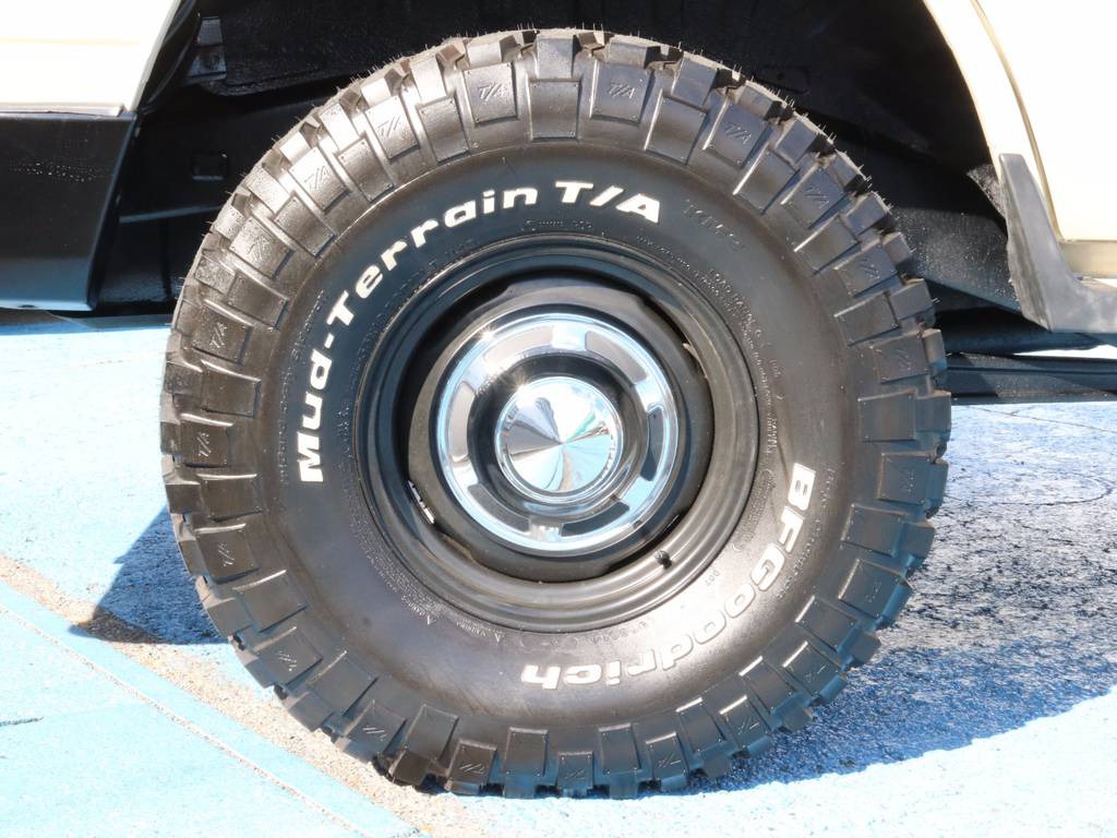 新品輸出用１５インチホイール☆新品ＢＦＧ３３ＫＭ２タイヤ☆