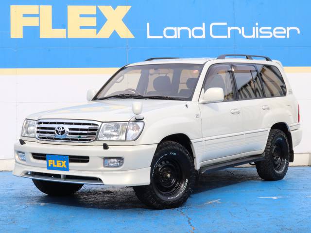 純正Ｐホワイト☆ディーゼルターボ☆１６インチアルミホイール☆新品ＢＦＧ２７５タイヤ☆純正フロントリップ☆ウッドコンビステアリング☆マルチレス☆新品フォグランプ☆新品メッキグリル☆