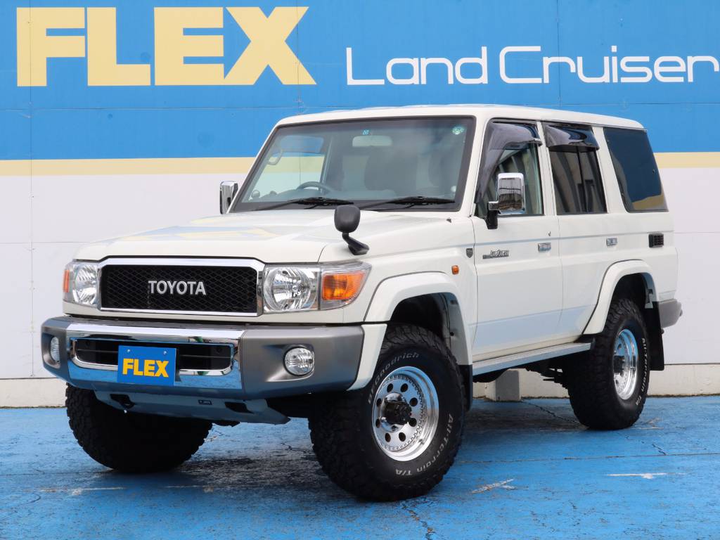 純正ホワイト☆２オーナー☆禁煙車☆２インチアップ☆３０周年記念車☆ＬＣ７６☆