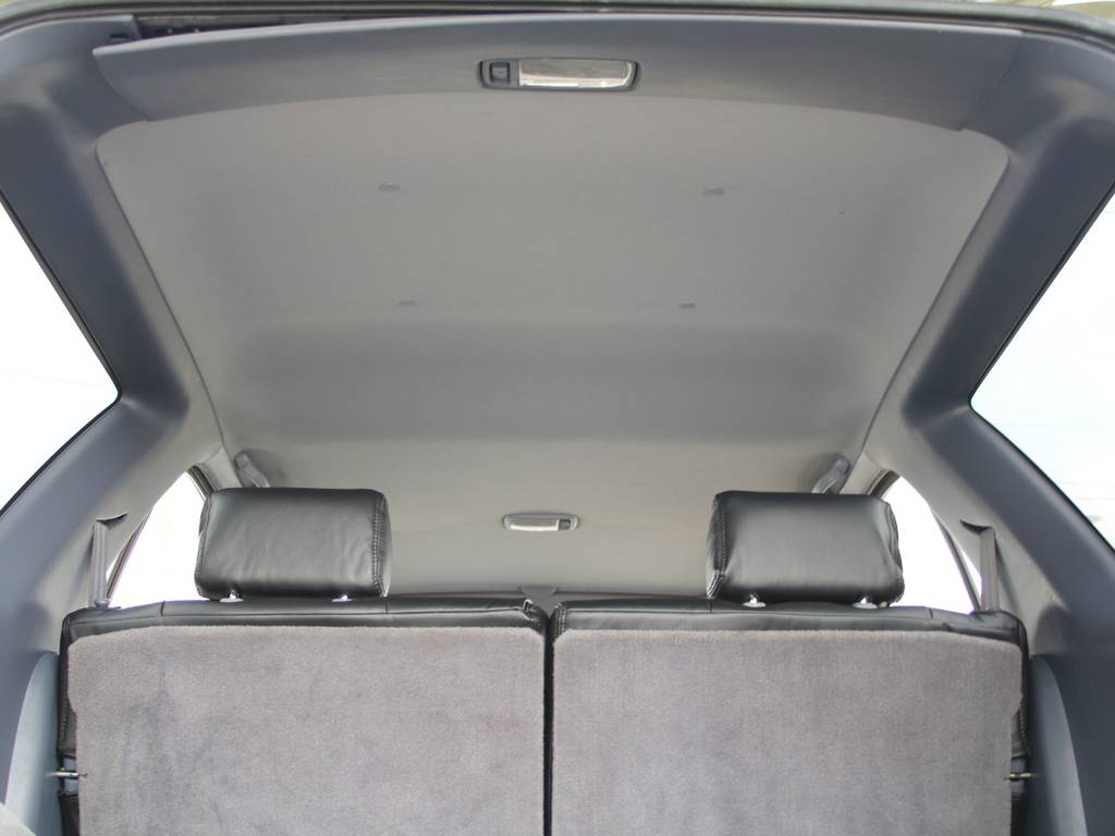 天張りもキレイに保たれております☆