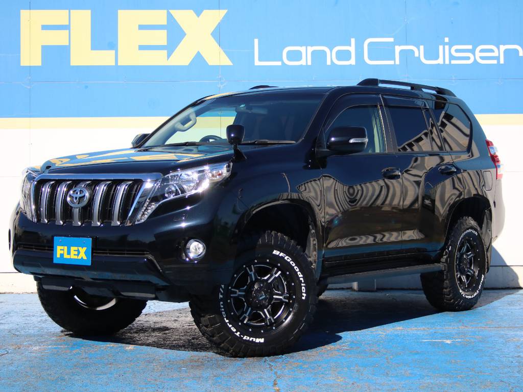 純正ブラックマイカ☆ＴＸ７人乗り☆新品２ＵＰ☆新品ＬＥＸＸＥＬ１７インチＡＷ☆新品ＢＦＧ２８５ＫＭ２タイヤ☆ブラックシートカバー☆純正ＳＤナビ(フルセグ、Bluetooth対応)バックカメラ☆ＥＴＣ☆