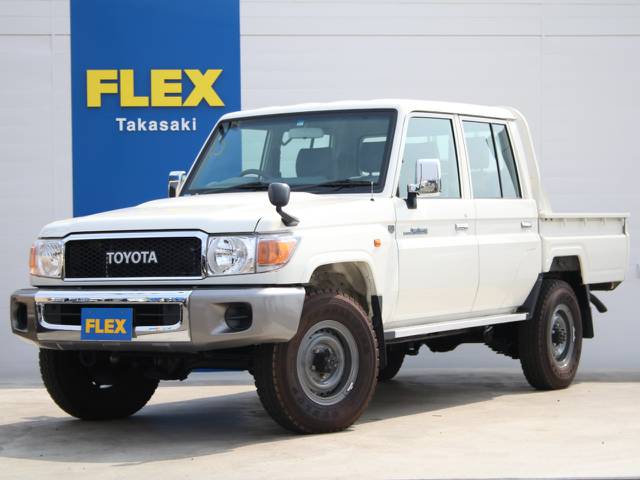 買取車両☆再販ピックアップ☆ワンオーナーほし純正ホワイト☆ＭＴ☆純正ＳＤナビ、バックカメラ、ＥＴＣ☆オプショングリル☆前後デフロック☆寒冷地仕様☆