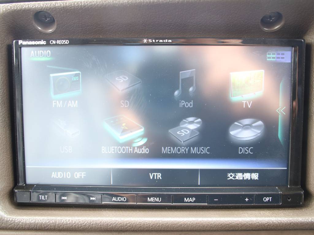 新品パナソニックストラーダＳＤナビ☆フルセグ、Ｂｌｕｅｔｏｏｔｈ対応です☆