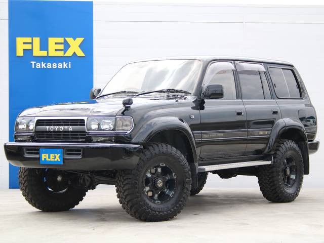 買取直販車☆オールペイントブラック☆３インチＵＰ☆新品ＭＧ　ＶＡＭＰＩＲＥ１６インチＡＷ☆新品オープンカントリータイヤ☆新品スモーク灯火類☆シートカバー☆ナルディ☆カロッツェリアナビ☆バックカメラ☆