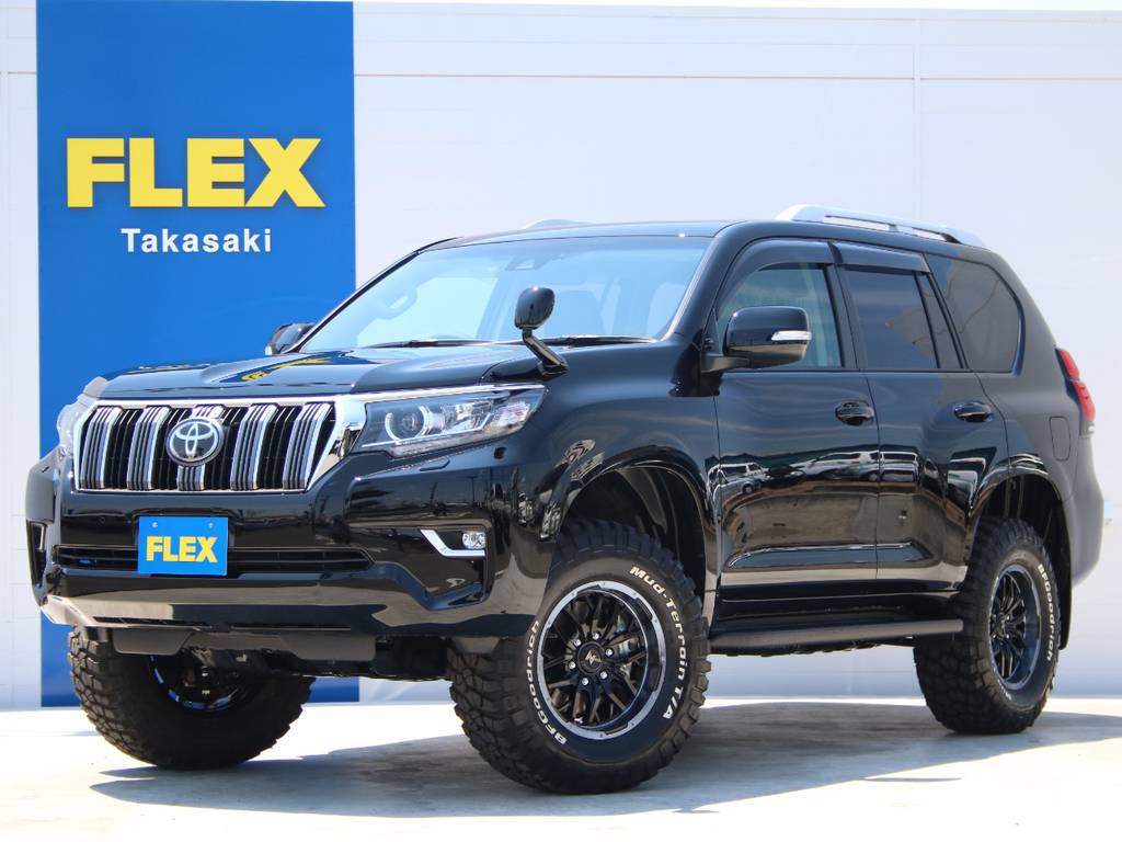 新型・新車未登録☆純正ブラック☆ガソリンＴＸ－Ｌパッケージ７人乗り☆新品２インチＵＰ☆新品ガジェット１７インチＡＷ☆新品ＢＦＧタイヤ☆新品９インチナビ☆新品Ｂカメラ、ＥＴＣ☆新品ドライブレコーダー☆
